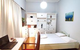 Charm & Comfort Near Petralona Station